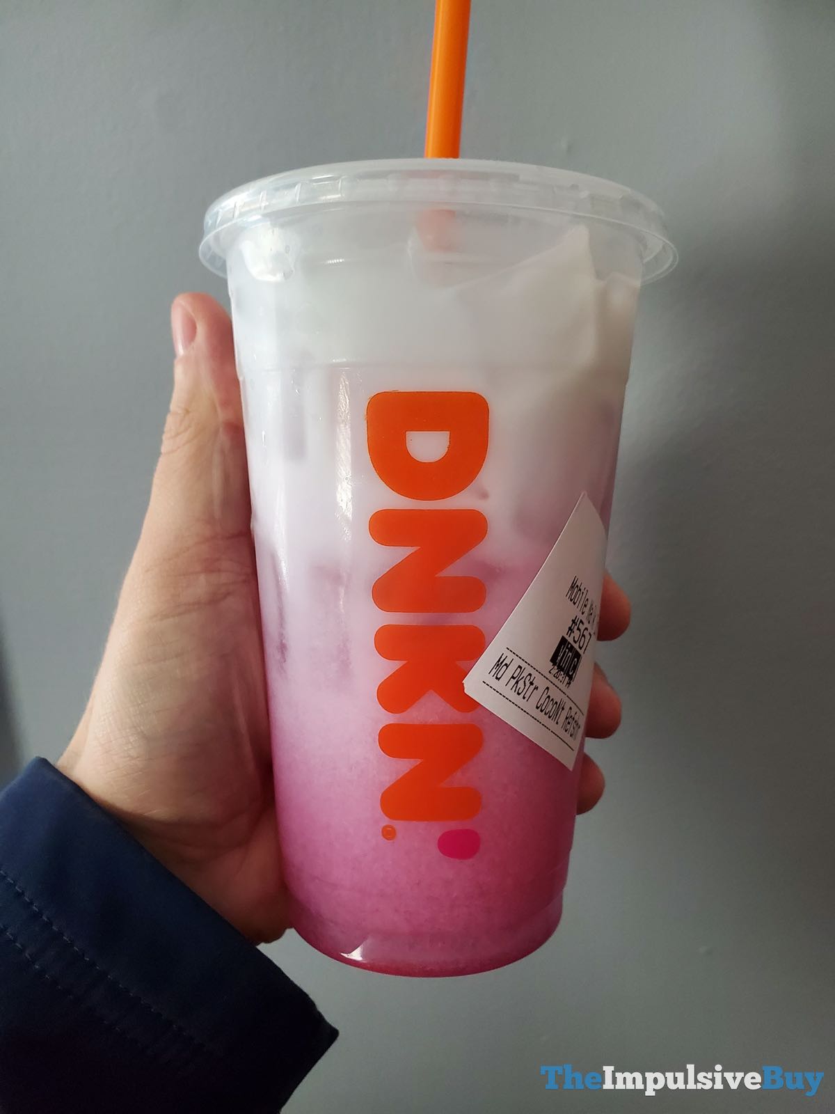 Dunkin Donuts Strawberry Refresher: A Burst of Berry Bliss